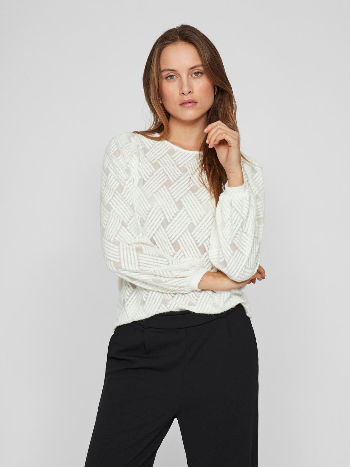 model_shot-front