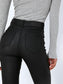 model_shot-creative