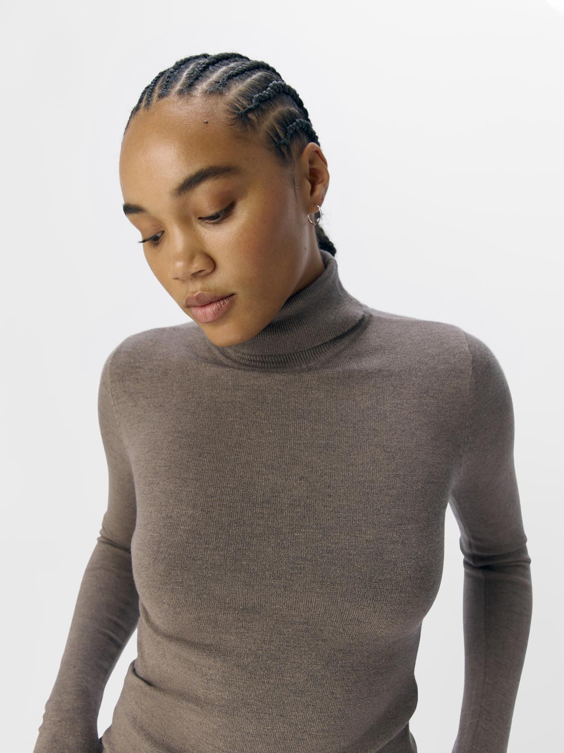 model_shot-detail