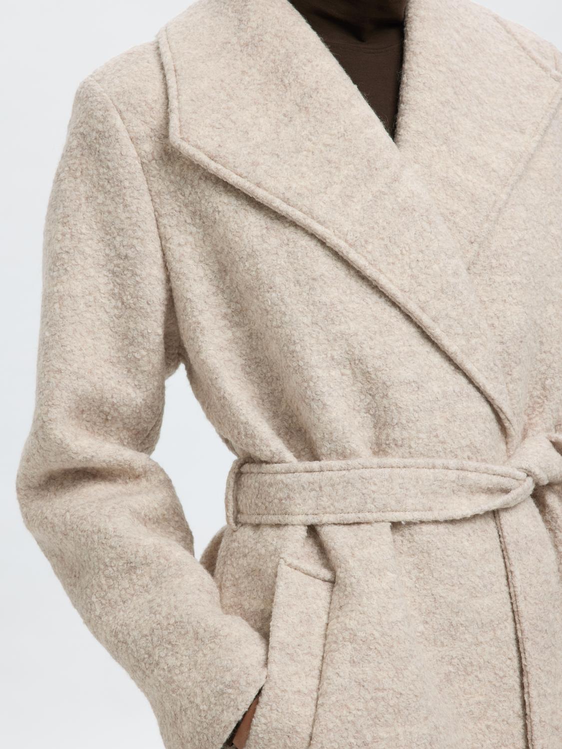 model_shot-detail