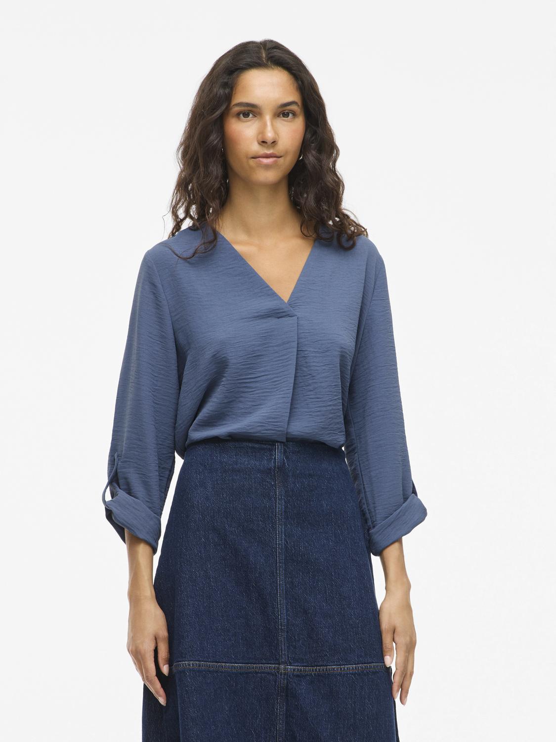 model_shot-front