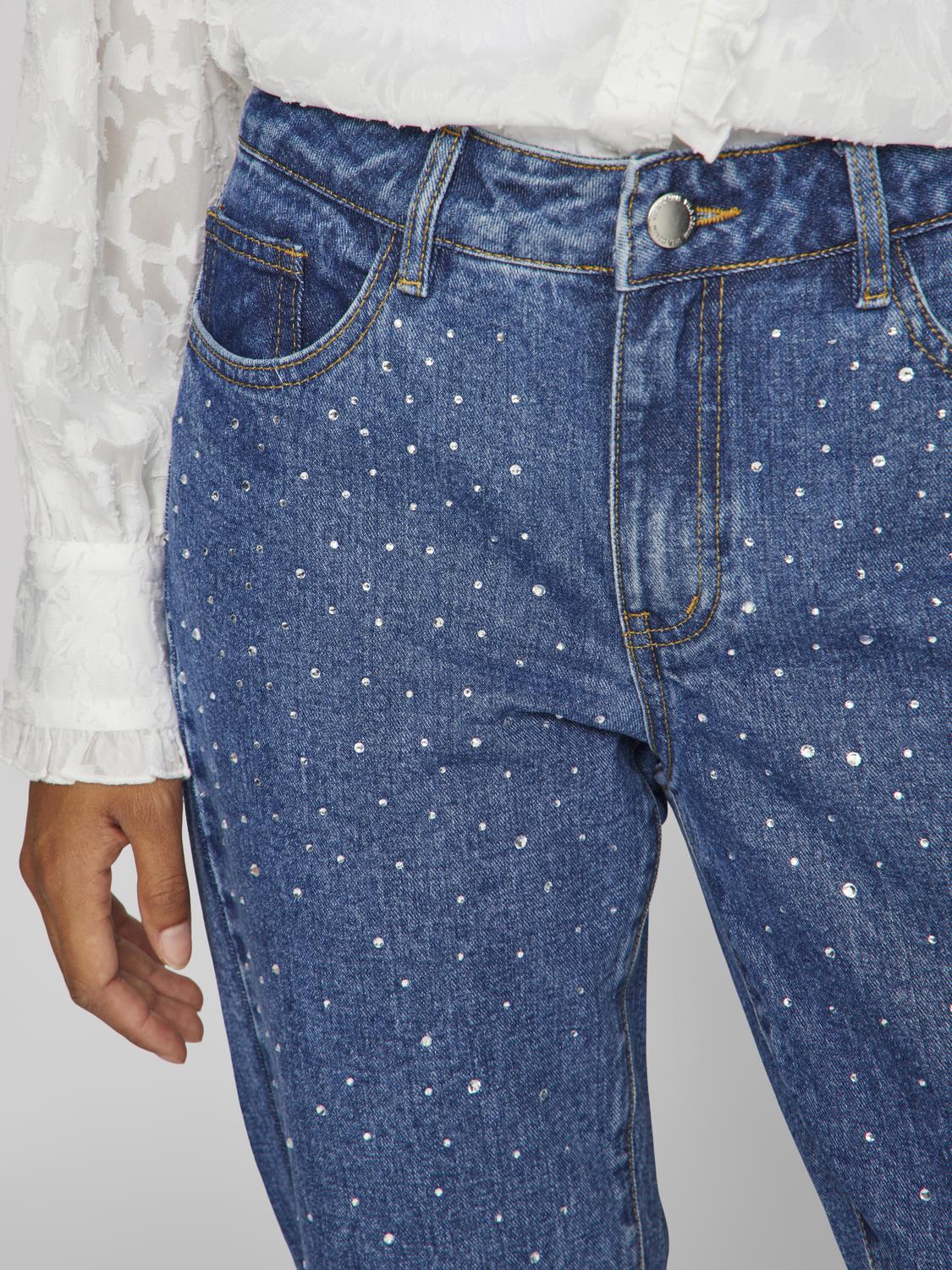 model_shot-detail