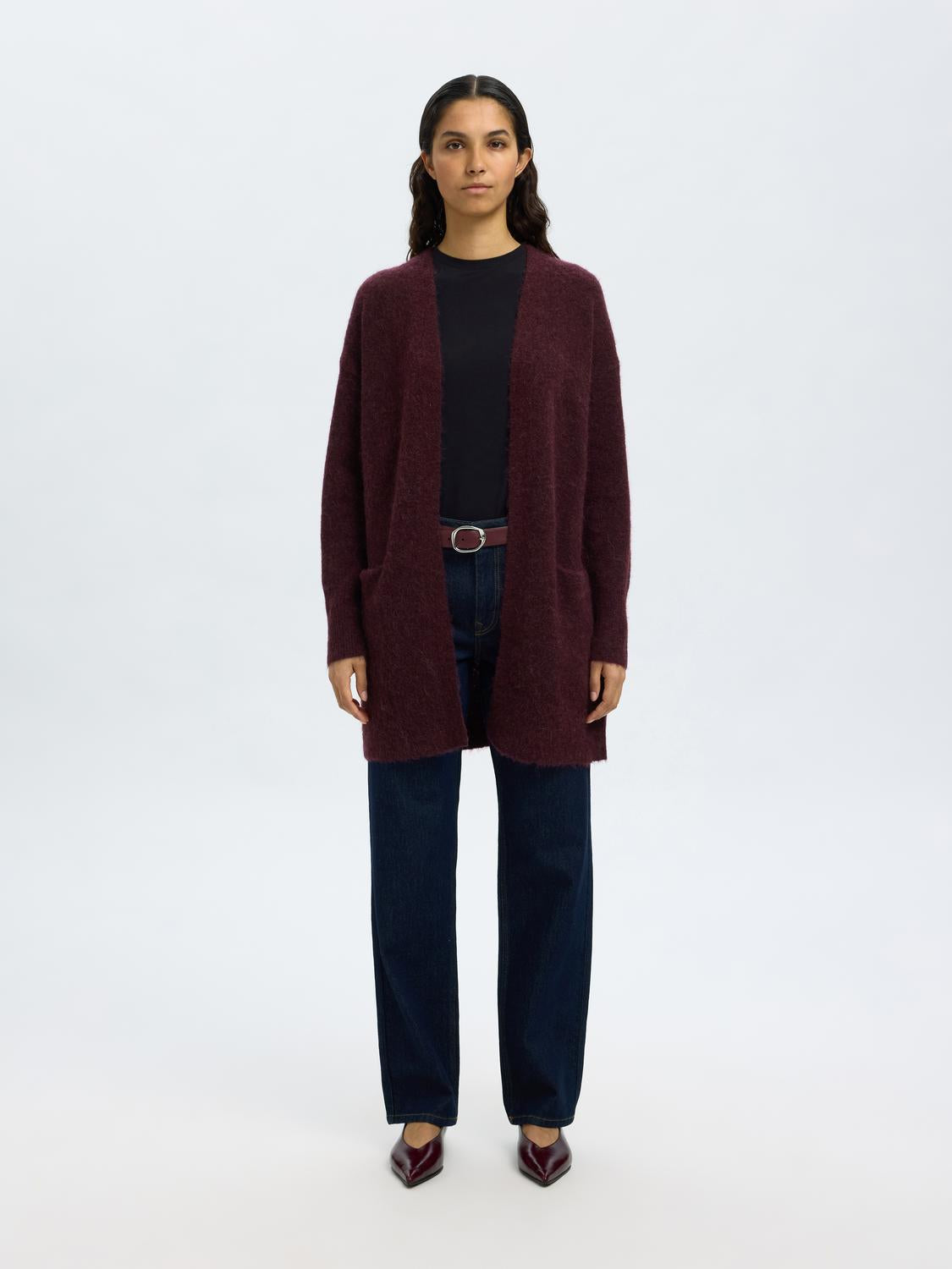 model_shot-front
