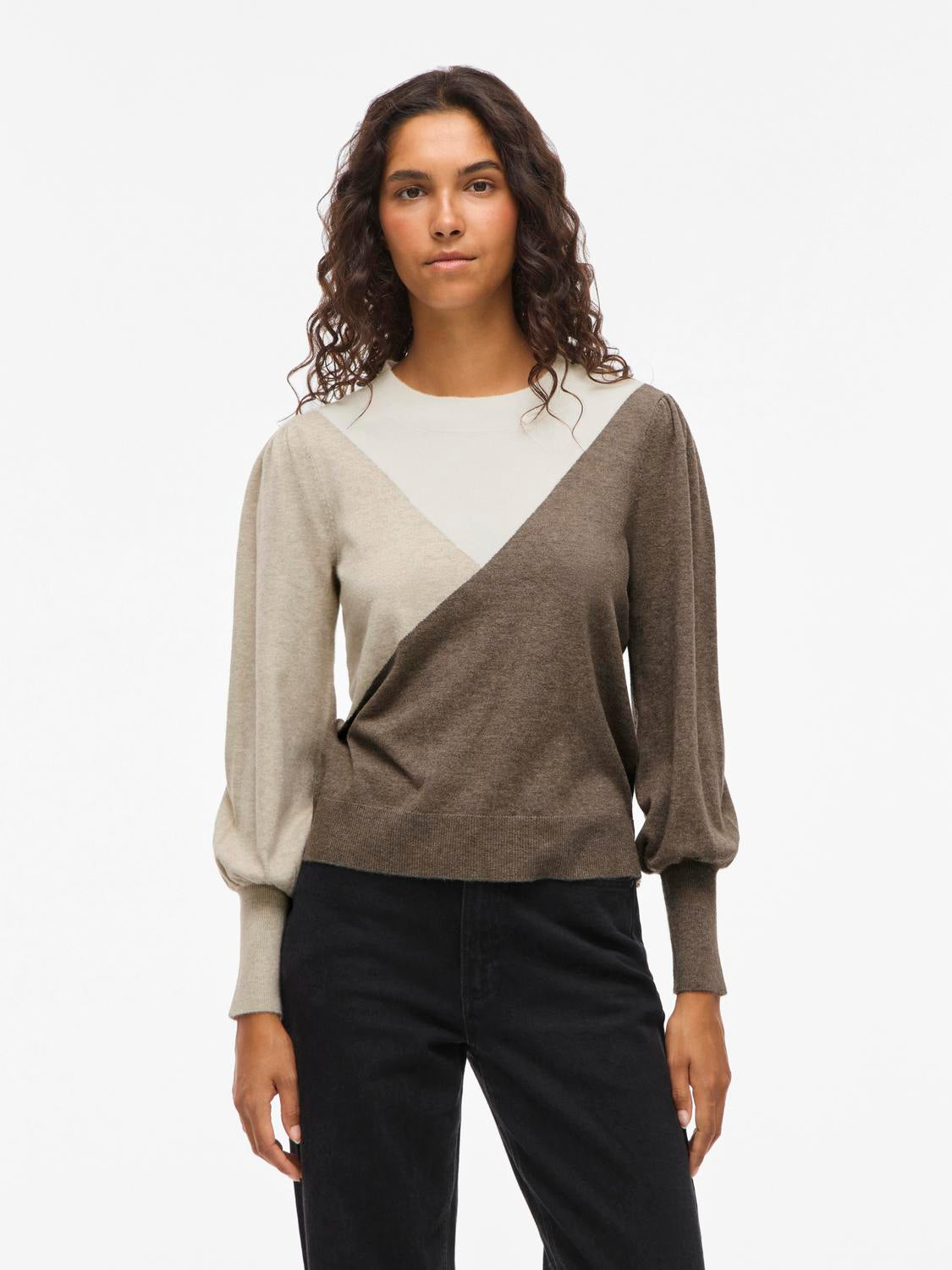 model_shot-front