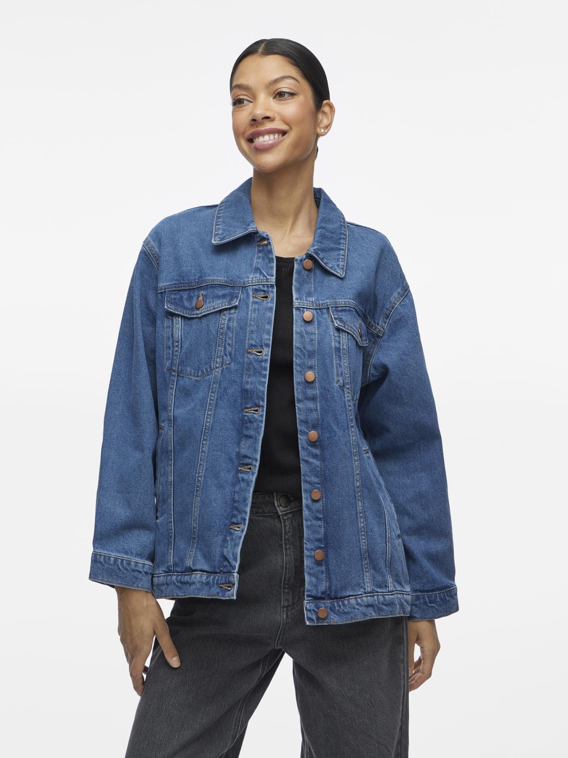 model_shot-front